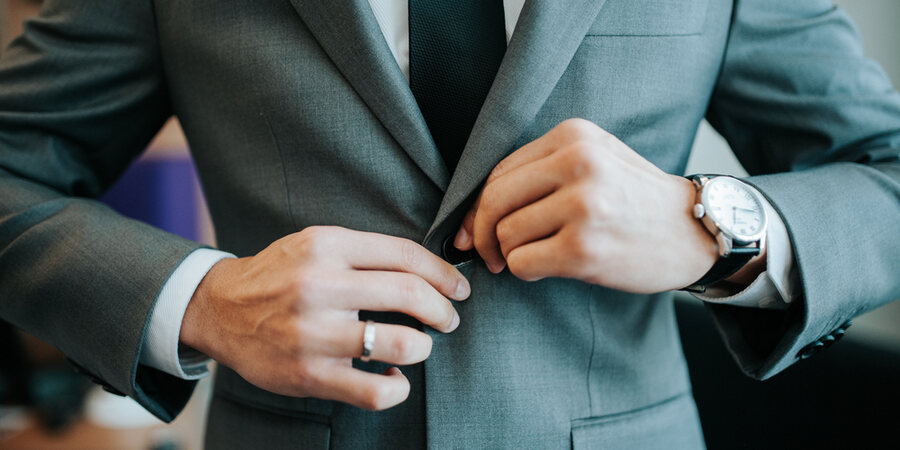 Top Business Travel Fashion Essentials Review With YouTube Guide